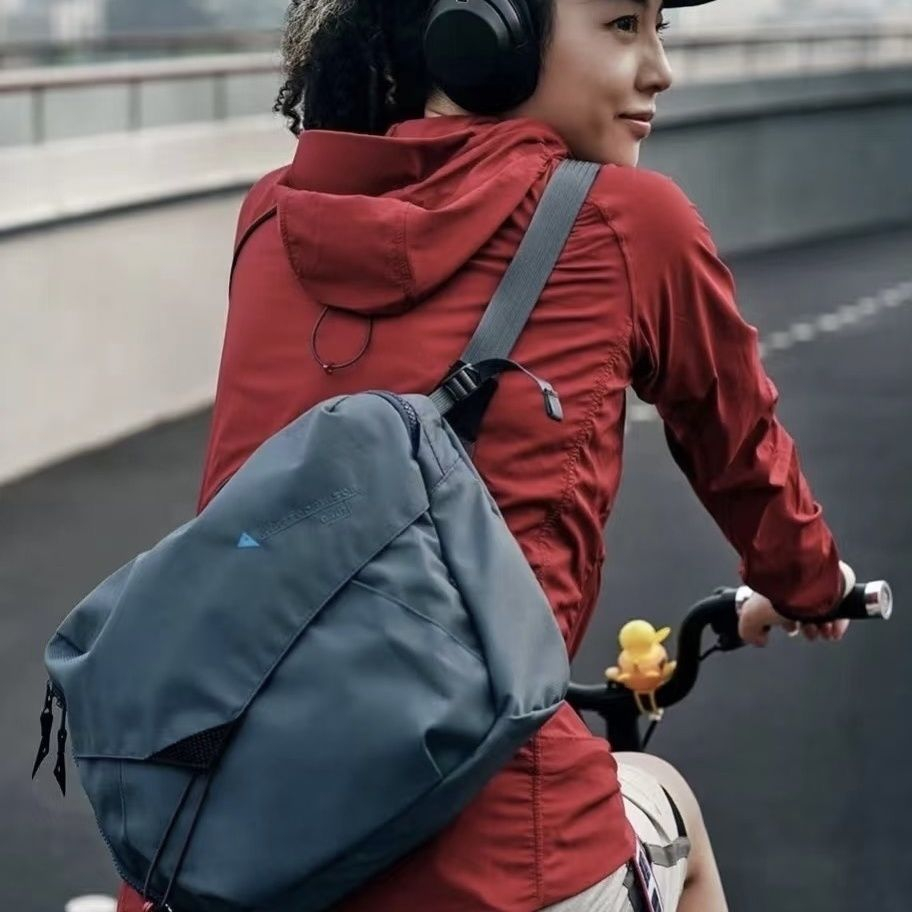 8L Outdoor Messenger Bag Large - Commuter Cycling ulasan dan harga